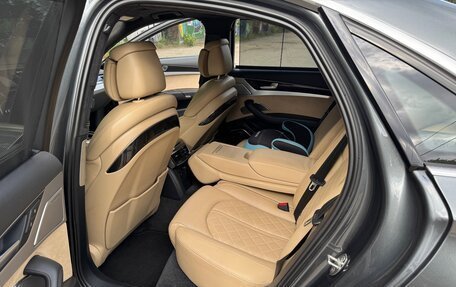 Audi S8, 2012 год, 3 120 000 рублей, 13 фотография