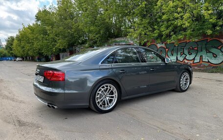 Audi S8, 2012 год, 3 120 000 рублей, 16 фотография