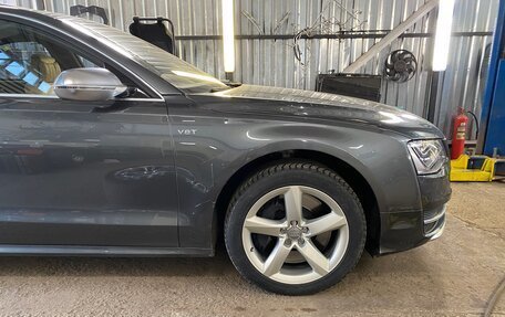 Audi S8, 2012 год, 3 120 000 рублей, 26 фотография