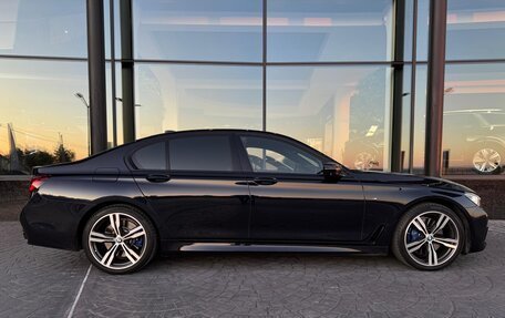 BMW 7 серия, 2017 год, 3 800 000 рублей, 1 фотография