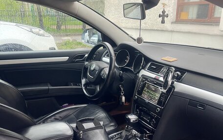 Skoda Superb III рестайлинг, 2012 год, 1 310 000 рублей, 7 фотография