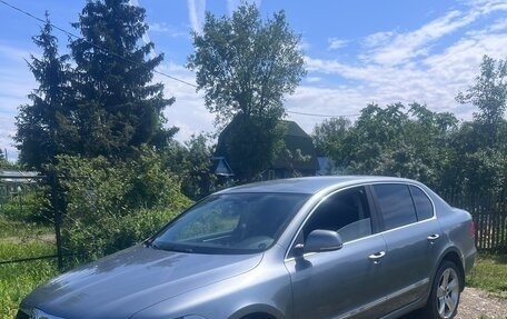 Skoda Superb III рестайлинг, 2012 год, 1 310 000 рублей, 2 фотография