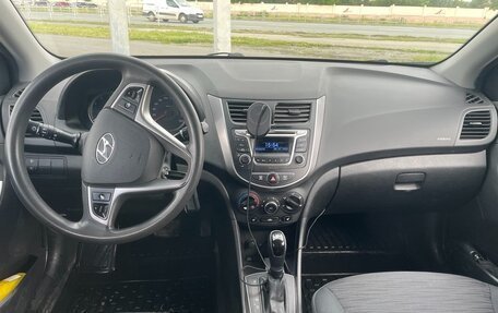 Hyundai Solaris II рестайлинг, 2015 год, 1 150 000 рублей, 5 фотография