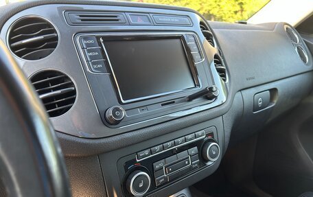 Volkswagen Tiguan I, 2012 год, 1 350 000 рублей, 13 фотография