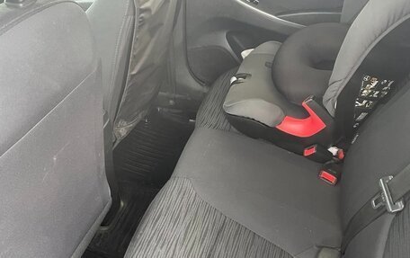 Hyundai Solaris II рестайлинг, 2015 год, 1 150 000 рублей, 9 фотография