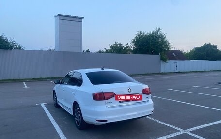 Volkswagen Jetta VI, 2018 год, 1 600 000 рублей, 5 фотография