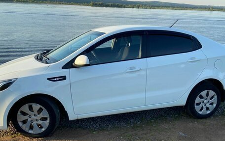KIA Rio III рестайлинг, 2013 год, 780 000 рублей, 4 фотография