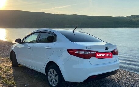 KIA Rio III рестайлинг, 2013 год, 780 000 рублей, 6 фотография