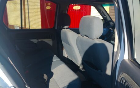 Nissan Xterra, 2004 год, 900 000 рублей, 15 фотография