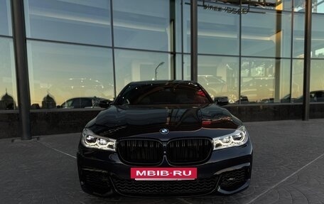 BMW 7 серия, 2017 год, 3 800 000 рублей, 5 фотография