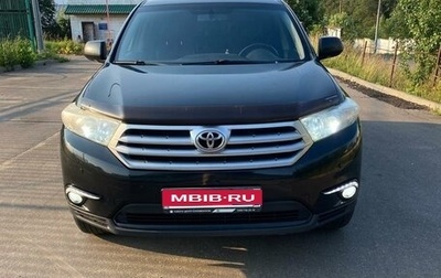 Toyota Highlander III, 2012 год, 2 400 000 рублей, 1 фотография