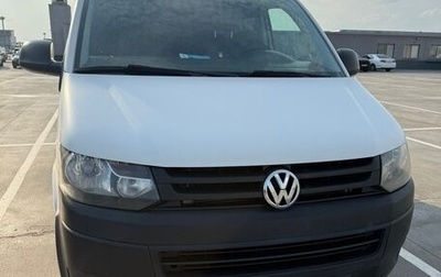 Volkswagen Transporter T5 рестайлинг, 2015 год, 1 900 000 рублей, 1 фотография