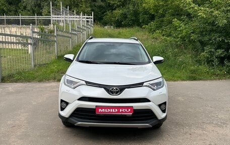 Toyota RAV4, 2018 год, 2 750 000 рублей, 1 фотография
