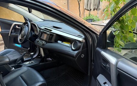 Toyota RAV4, 2013 год, 2 470 000 рублей, 13 фотография
