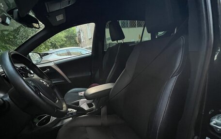 Toyota RAV4, 2016 год, 2 740 000 рублей, 12 фотография