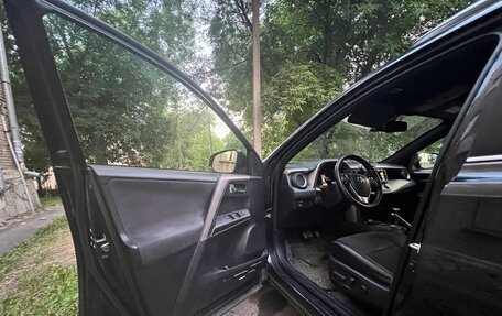 Toyota RAV4, 2016 год, 2 740 000 рублей, 10 фотография