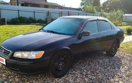 Toyota Camry, 2000 год, 700 000 рублей, 3 фотография