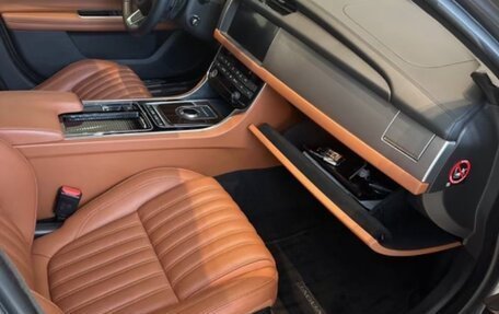 Jaguar XF II, 2018 год, 3 200 000 рублей, 2 фотография