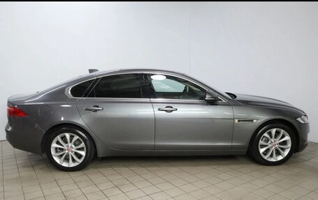 Jaguar XF II, 2018 год, 3 200 000 рублей, 8 фотография