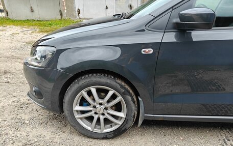 Volkswagen Polo VI (EU Market), 2011 год, 850 000 рублей, 11 фотография