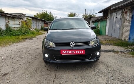 Volkswagen Polo VI (EU Market), 2011 год, 850 000 рублей, 3 фотография