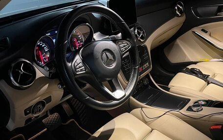 Mercedes-Benz GLA, 2018 год, 3 500 000 рублей, 5 фотография