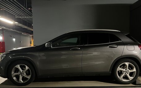 Mercedes-Benz GLA, 2018 год, 3 500 000 рублей, 4 фотография