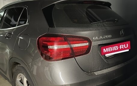 Mercedes-Benz GLA, 2018 год, 3 500 000 рублей, 3 фотография