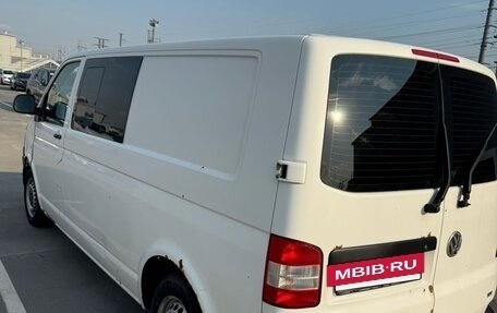 Volkswagen Transporter T5 рестайлинг, 2015 год, 1 900 000 рублей, 5 фотография