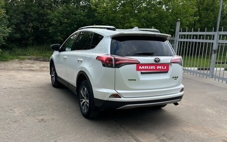 Toyota RAV4, 2018 год, 2 750 000 рублей, 4 фотография