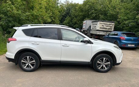 Toyota RAV4, 2018 год, 2 750 000 рублей, 7 фотография