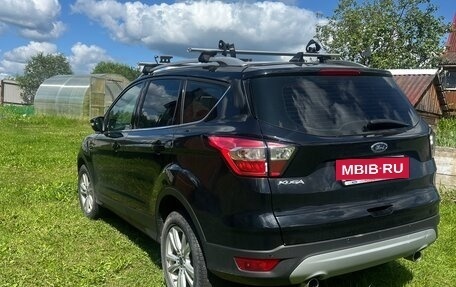 Ford Kuga III, 2018 год, 2 000 000 рублей, 4 фотография