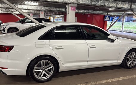 Audi A4, 2019 год, 2 200 000 рублей, 2 фотография