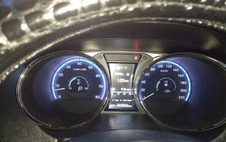 Hyundai ix35 I рестайлинг, 2013 год, 820 000 рублей, 10 фотография