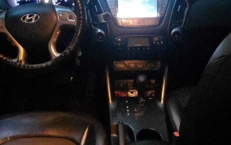 Hyundai ix35 I рестайлинг, 2013 год, 820 000 рублей, 6 фотография