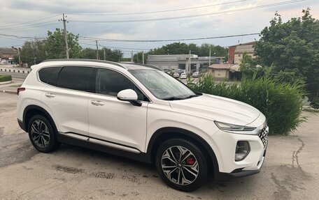 Hyundai Santa Fe IV, 2018 год, 2 700 000 рублей, 2 фотография