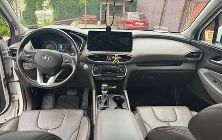 Hyundai Santa Fe IV, 2018 год, 2 700 000 рублей, 10 фотография
