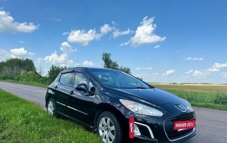 Peugeot 308 II, 2012 год, 690 000 рублей, 3 фотография