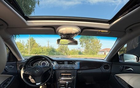 Mercedes-Benz CLS, 2010 год, 1 520 000 рублей, 23 фотография