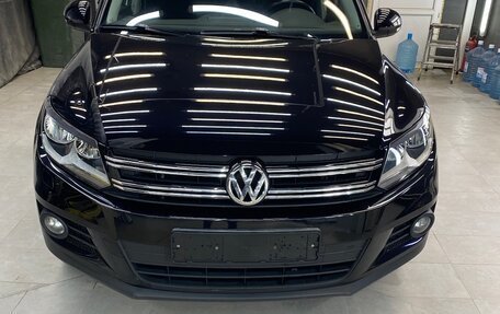 Volkswagen Tiguan I, 2012 год, 1 700 000 рублей, 2 фотография