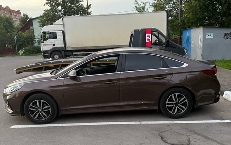 Hyundai Sonata VII, 2019 год, 1 750 000 рублей, 4 фотография