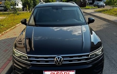 Volkswagen Tiguan II, 2018 год, 2 850 000 рублей, 1 фотография