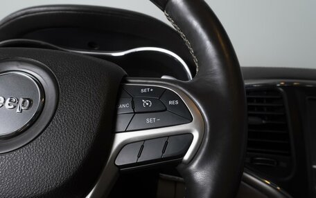 Jeep Grand Cherokee, 2015 год, 2 720 000 рублей, 21 фотография