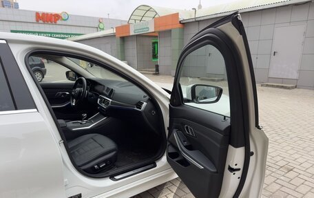 BMW 3 серия, 2019 год, 3 450 000 рублей, 8 фотография