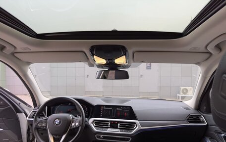 BMW 3 серия, 2019 год, 3 450 000 рублей, 10 фотография