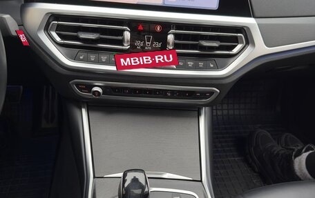 BMW 3 серия, 2019 год, 3 450 000 рублей, 14 фотография