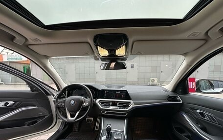 BMW 3 серия, 2019 год, 3 450 000 рублей, 11 фотография