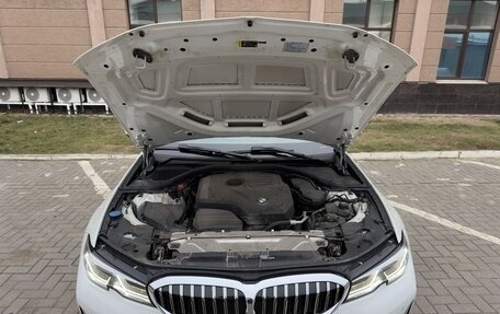 BMW 3 серия, 2019 год, 3 450 000 рублей, 12 фотография