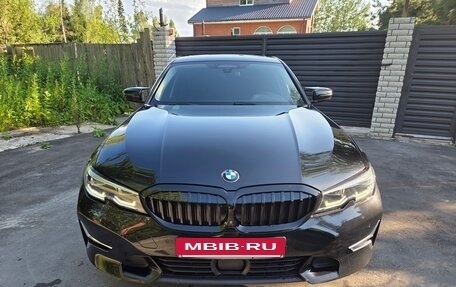 BMW 3 серия, 2019 год, 4 200 000 рублей, 2 фотография