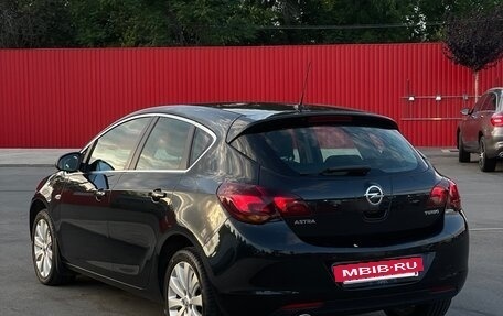 Opel Astra J, 2011 год, 800 000 рублей, 5 фотография